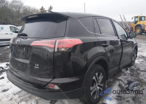 2018 Toyota Rav4 Le z USA, uszkodzony, nr VIN 2T3BFREV8JW733958